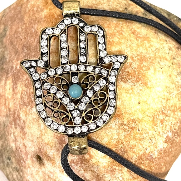 Hamsa Hand Bracelet. - Picture 3 of 4